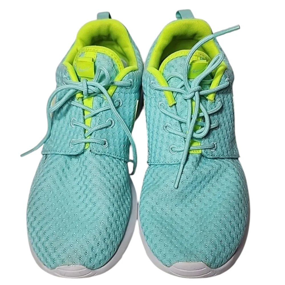 Nike Roshe Run Sky Green 724850 371 Women's Size 8  Trainers Running Shoes‎